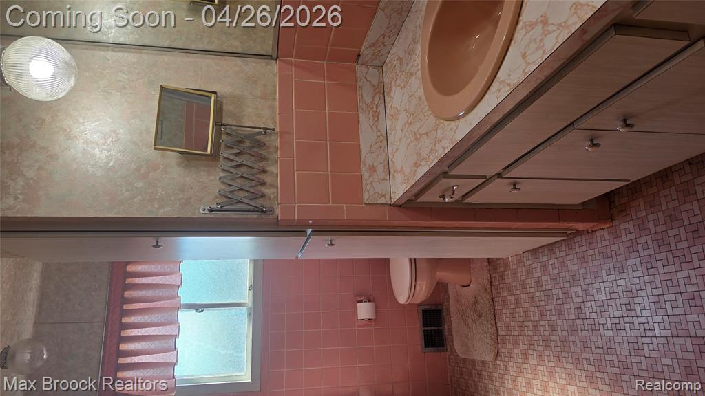 25866 Huron Street, Roseville, MI 48066 — Photo 16