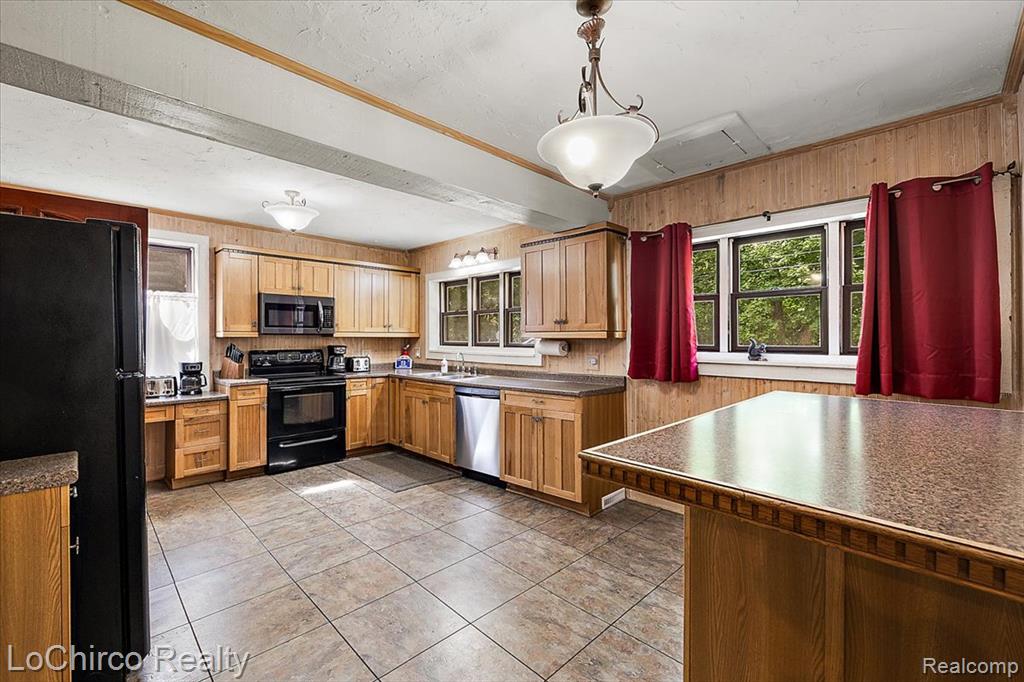 8646 Thendara Boulevard, Clarkston, MI 48348 — Photo 49