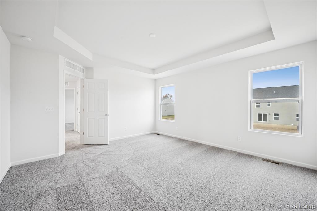 54823 Heron Circle, New Baltimore, MI 48047 — Photo 15
