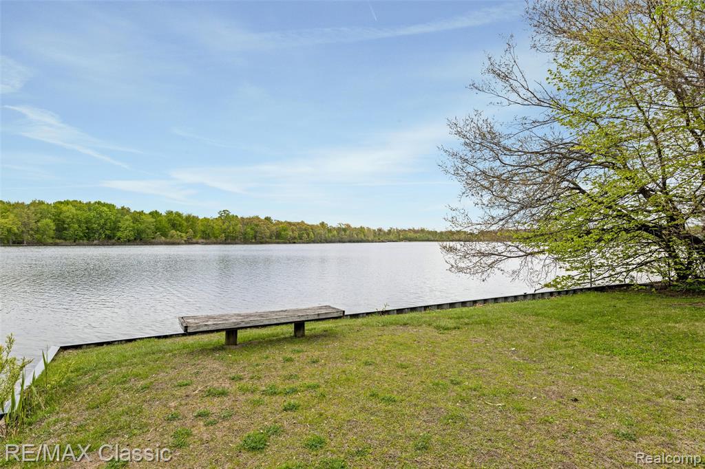 804 Bonita Drive, White Lake, MI 48383 — Photo 46