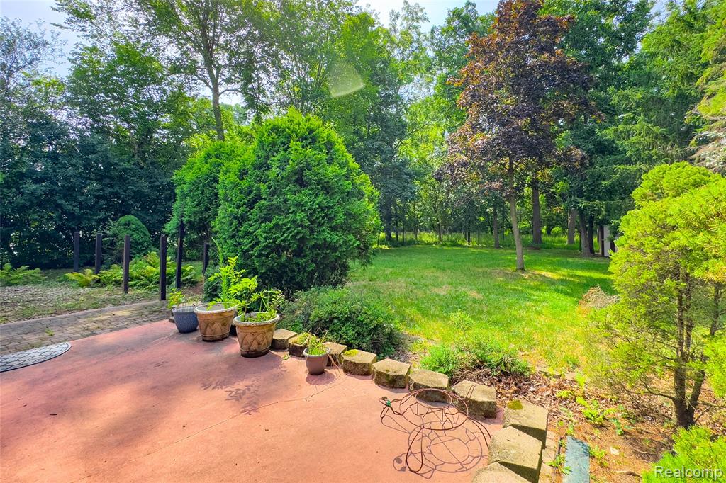 8511 Bridge Road, Grosse Ile, MI 48138 — Photo 46