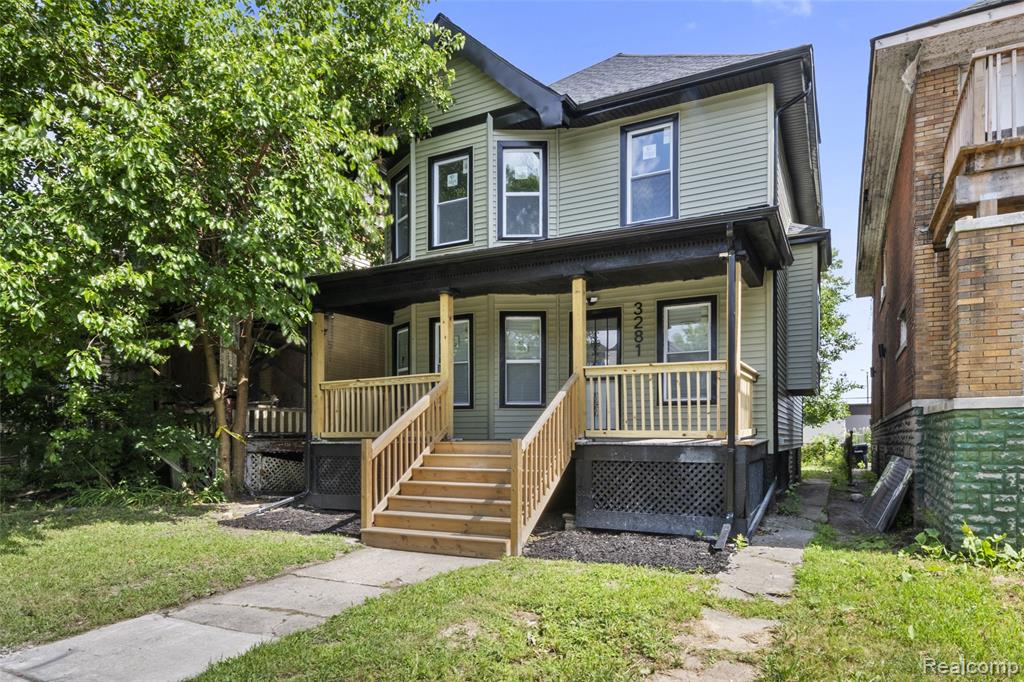 3281 Lothrop Street NE - Photo 2