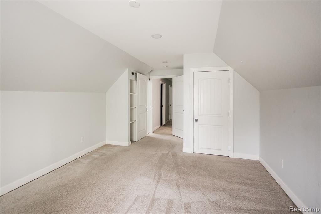 613 E Euclid Street, Detroit, MI 48202 — Photo 15