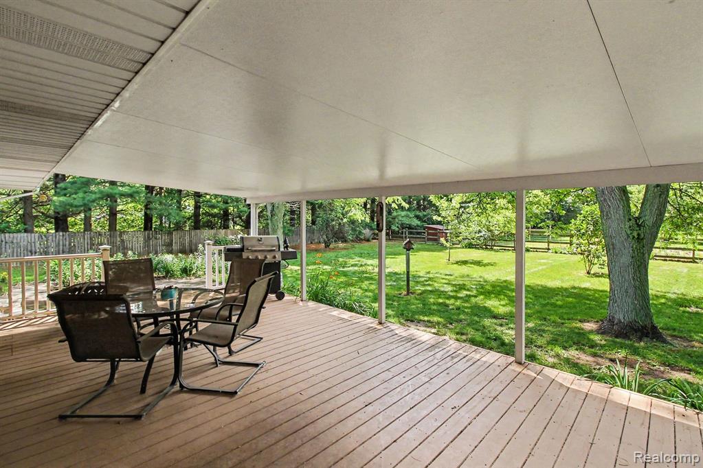 4786 E Allen Road, Webberville, MI 48892 — Photo 12