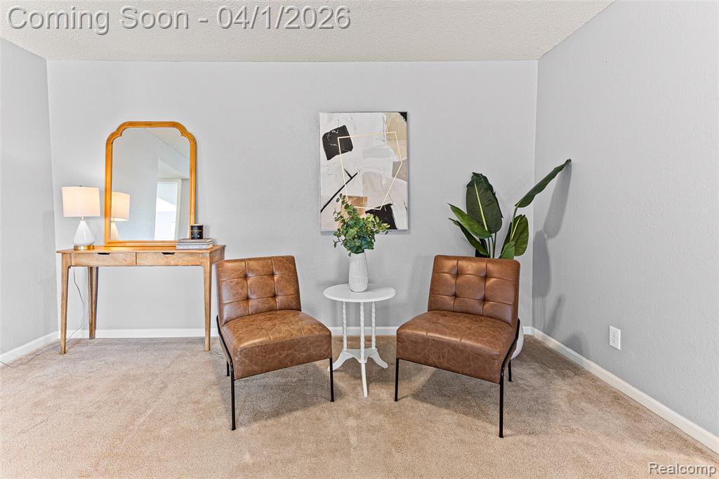 111 Fieldcrest Street, 201, Ann Arbor, MI 48103 — Photo 2