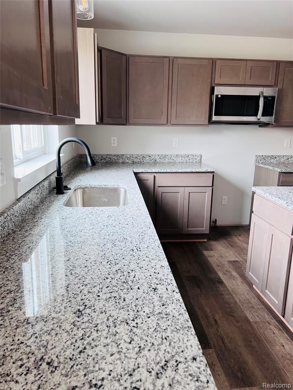 42466 Colonial Road, Belleville, MI 48111 — Photo 11