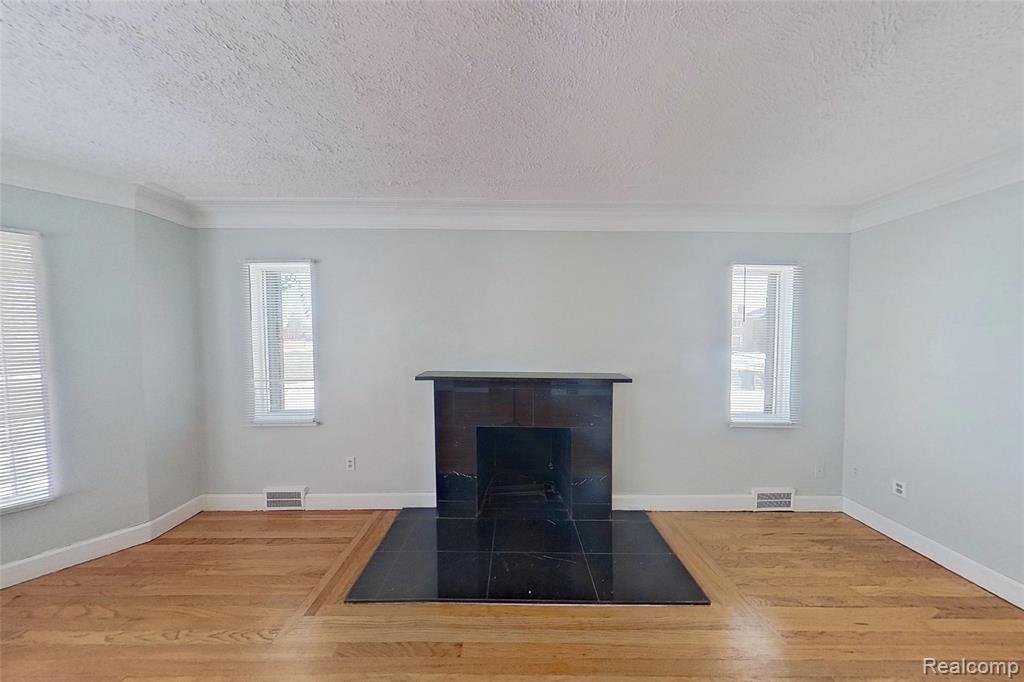 8401 W 7 Mile Road, Detroit, MI 48221 — Photo 6