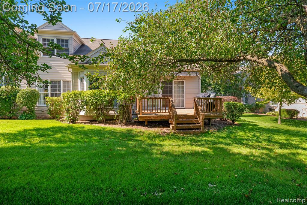 39681 Muirfield Lane, Northville, MI 48168 — Photo 31