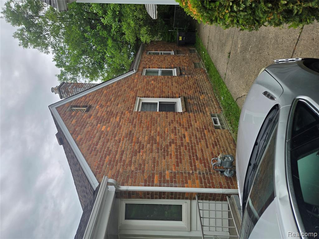 7683 Greenview Avenue, Detroit, MI 48228 — Photo 30