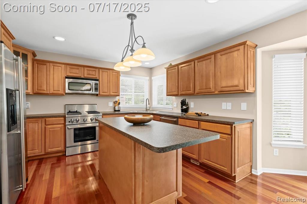610 W Oxhill Drive, White Lake, MI — Photo 15