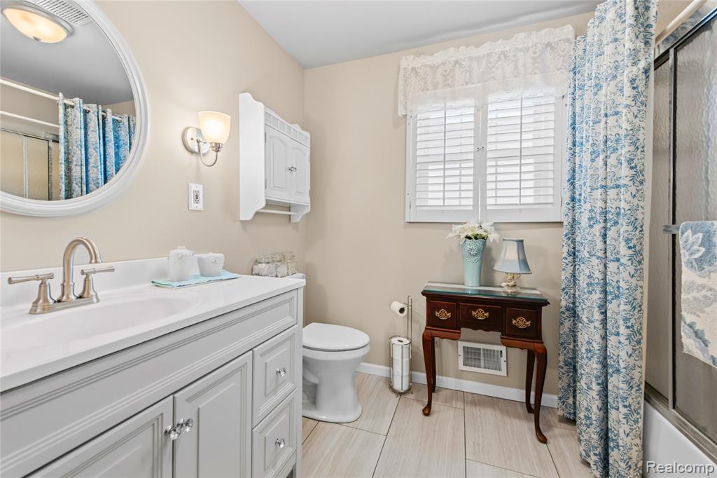 2209 Berville Road, Allenton, MI 48002 — Photo 15