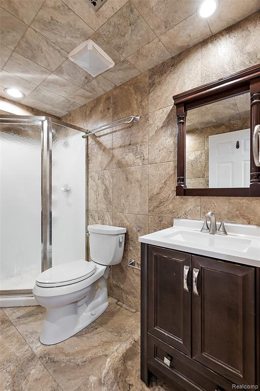 5353 W Bloomfield Lake Road, West Bloomfield, MI 48323 — Photo 55