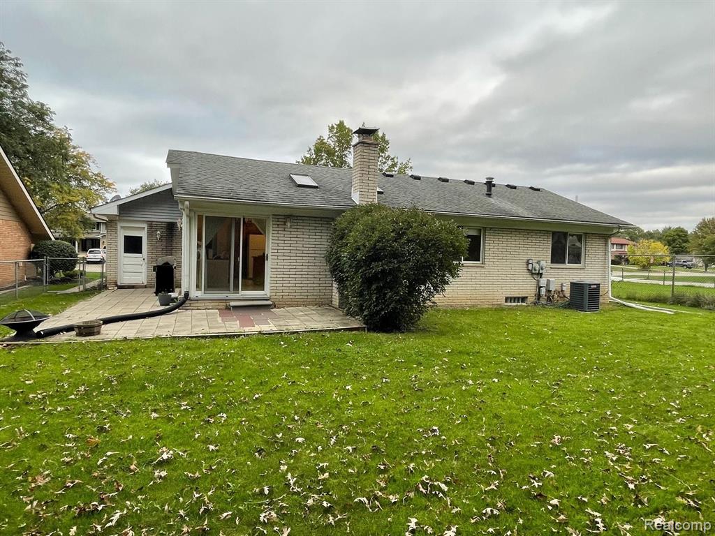 43805 HANFORD Road, Canton, MI 48187 — Photo 3