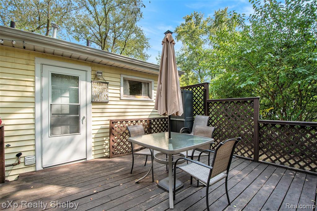4549 Madison Avenue SE, Grand Rapids, MI 49548 — Photo 14