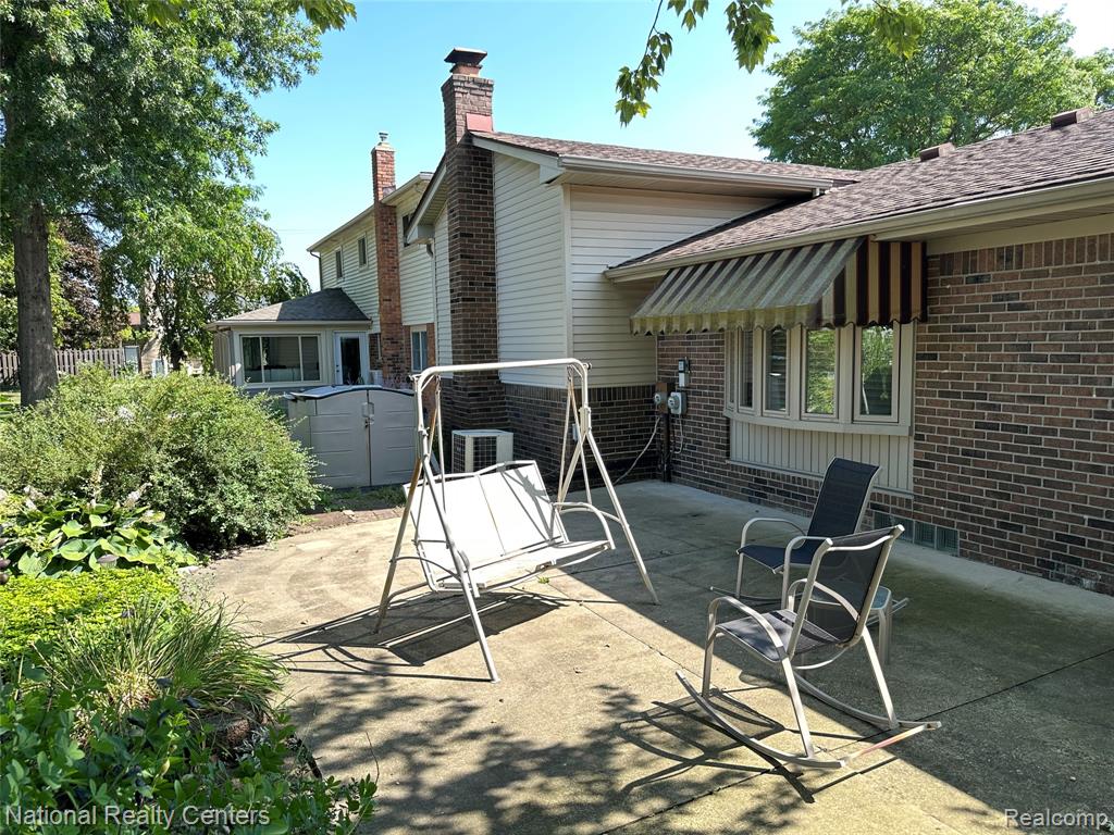 1213 E Franciscan Court, Canton, MI 48187 — Photo 8