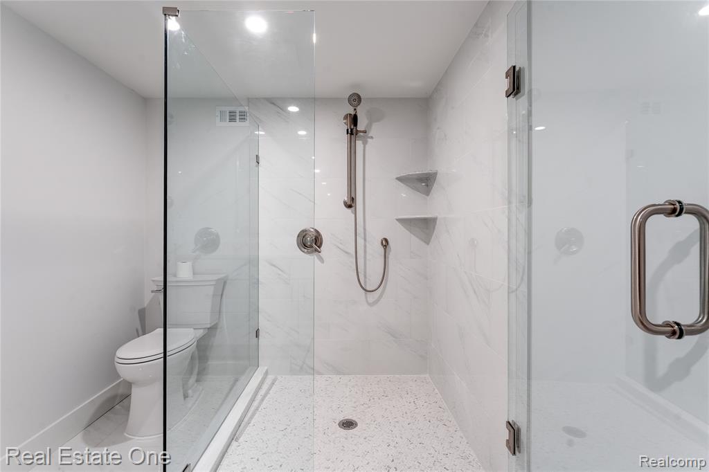 786 S Cranbrook Road, Bloomfield Hills, MI 48301 — Photo 29