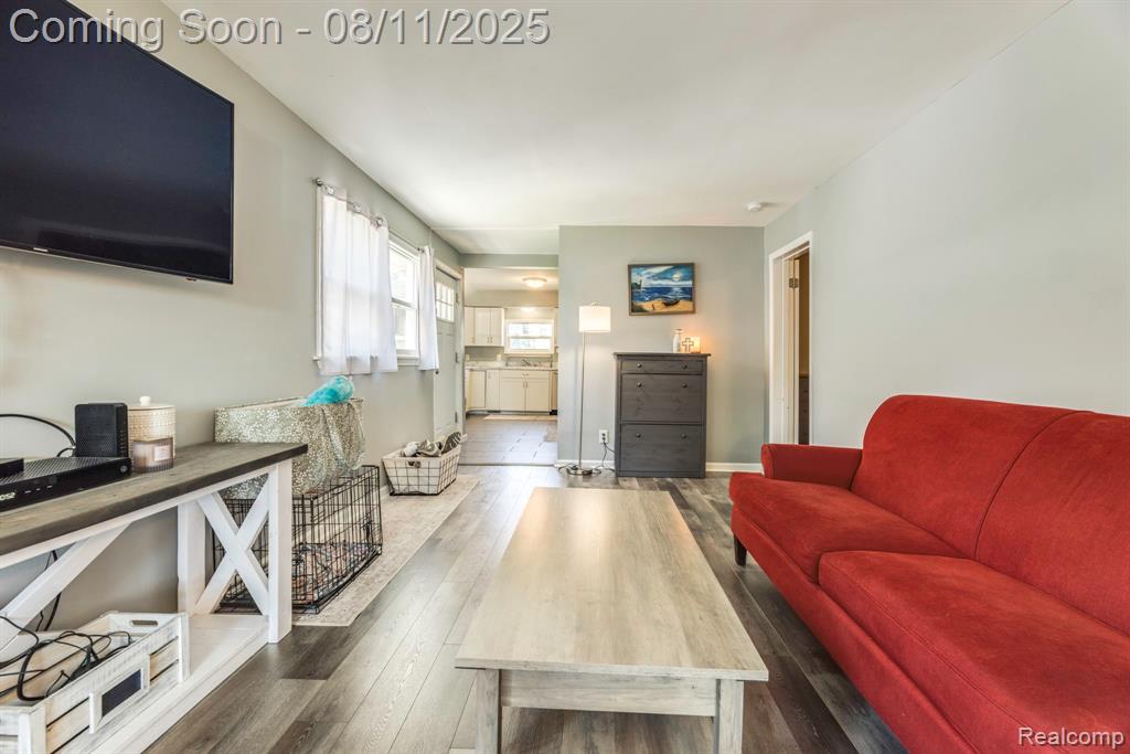 913 Michigan Street, Port Huron, MI 48060 — Photo 17