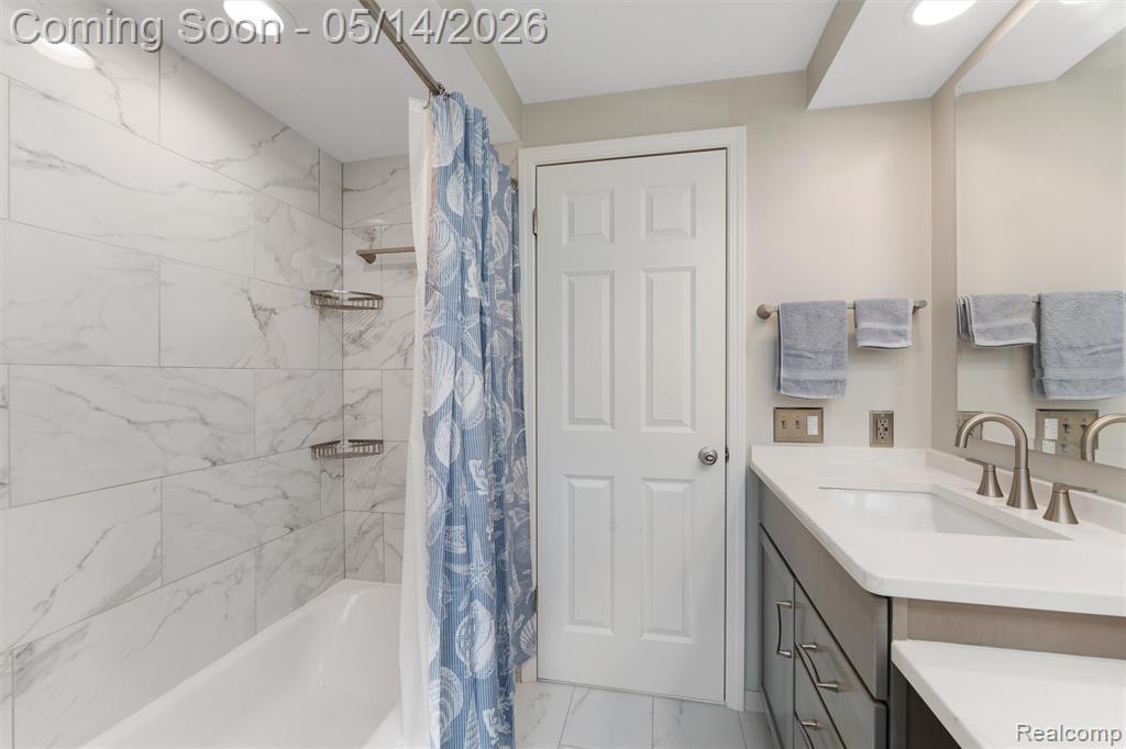 7225 Camelia Court, Canton, MI 48187 — Photo 24