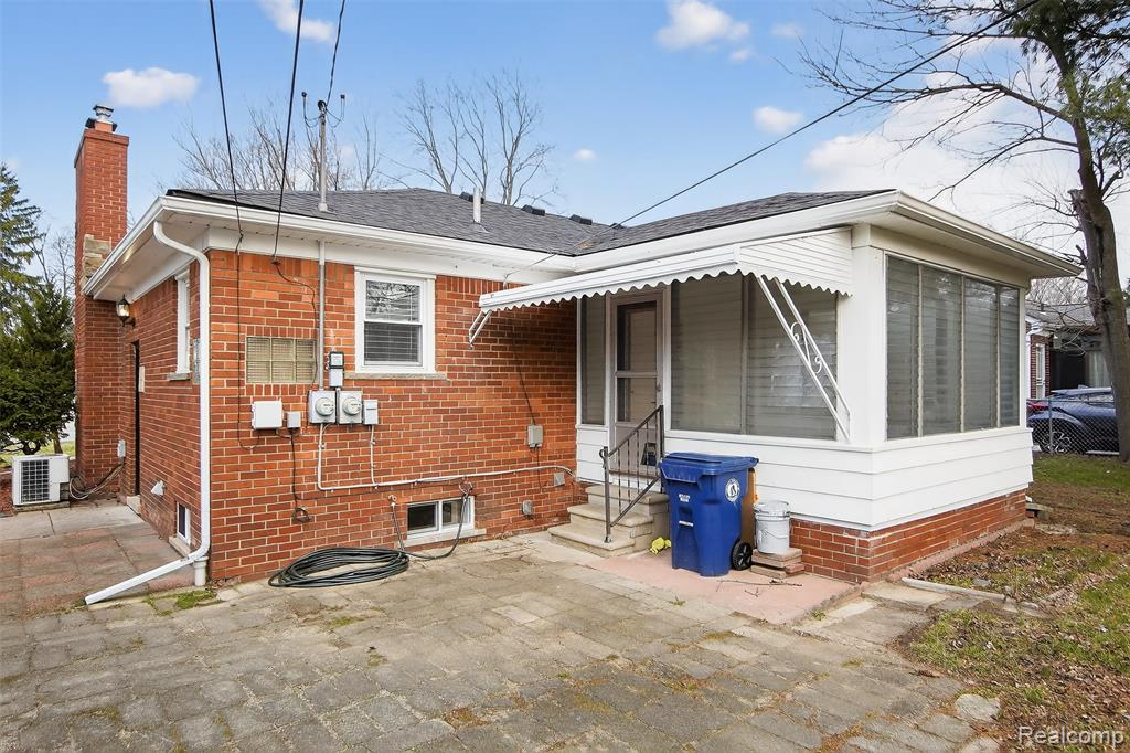15022 Winston, Redford, MI 48239 — Photo 38