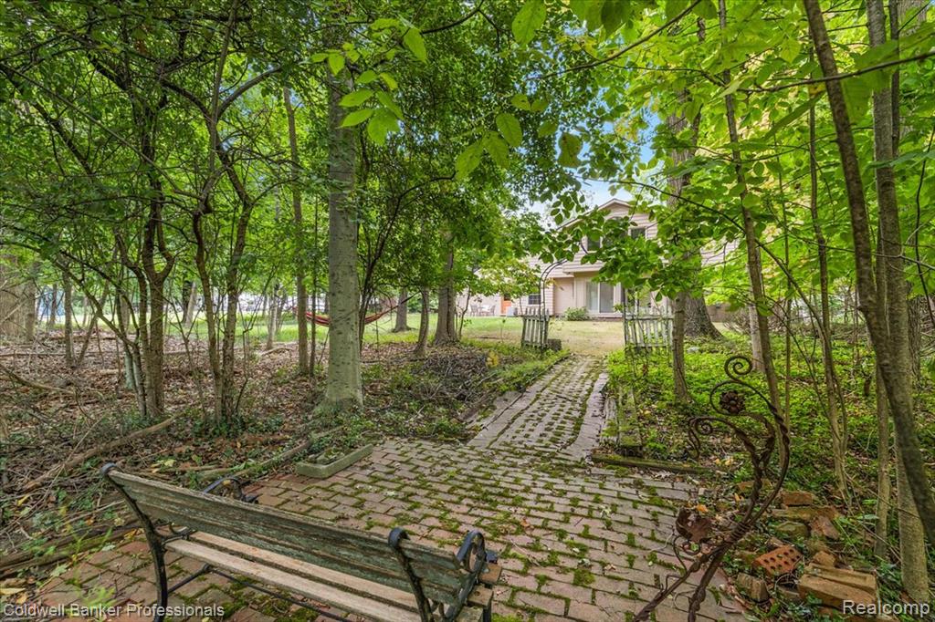 31307 Sleepy Hollow Lane, Franklin, MI 48025 — Photo 15