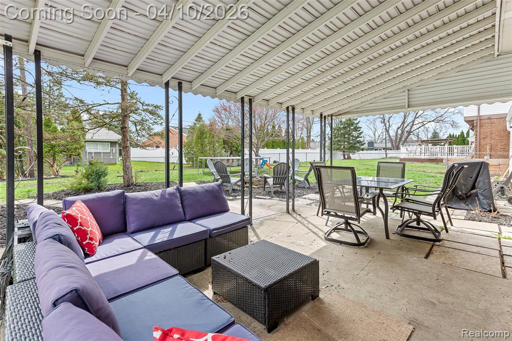4594 Barcroft Way, Sterling Heights, MI 48310 — Photo 42