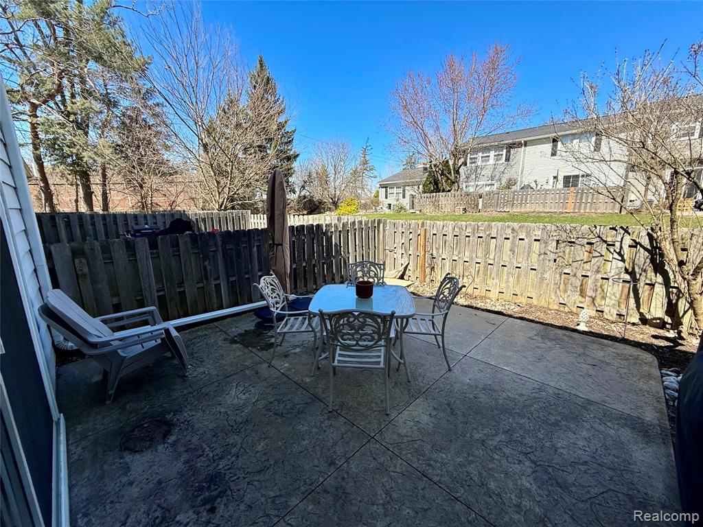 19489 Eddington Place, Northville, MI 48167 — Photo 47