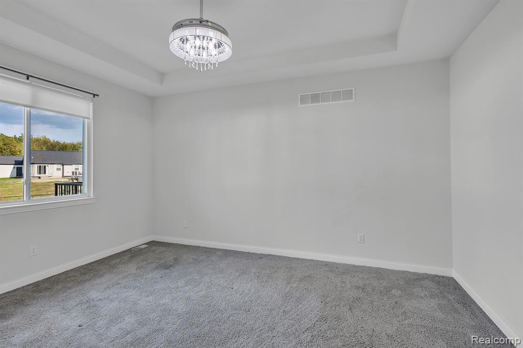8185 Hidden Cove Court, Grand Blanc, MI 48439 — Photo 40