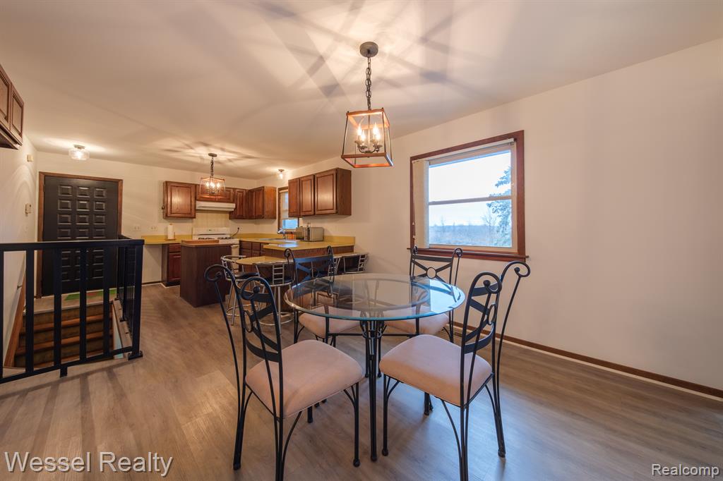 29720 ARMADA RIDGE Road, Richmond, MI 48062 — Photo 8