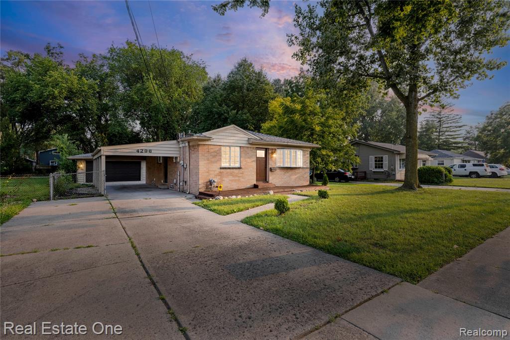 4296 Frazho Road, Warren, MI 48091 — Photo 2