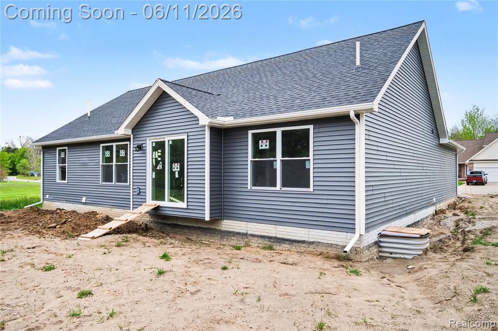 6465 Whisper Ridge Court, Burton, MI 48509 — Photo 13
