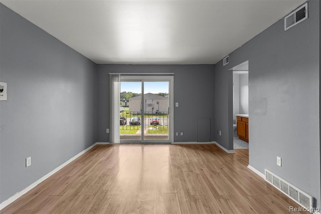 9993 Allen Pointe Drive, Allen Park, MI 48101 — Photo 8