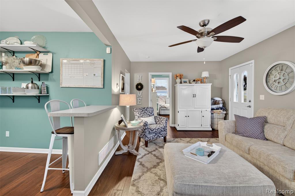4901 Ann Arbor Road, Jackson, MI 49201 — Photo 14