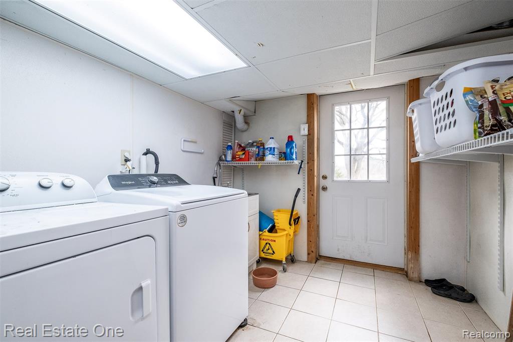 11030 Marshall Road, South Lyon, MI 48178 — Photo 47