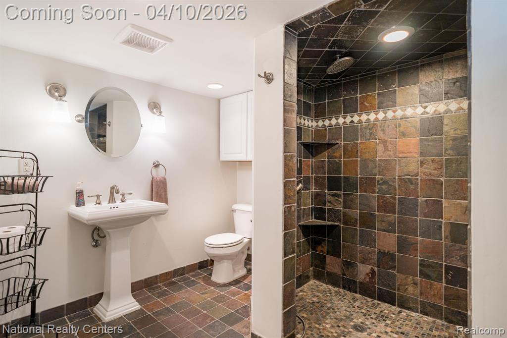 622 N Connecticut Avenue, Royal Oak, MI 48067 — Photo 22