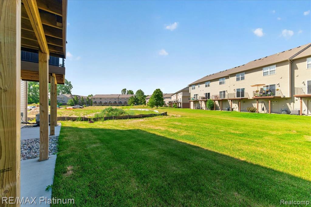 1687 Pinecroft Lane, Howell, MI 48855 — Photo 24