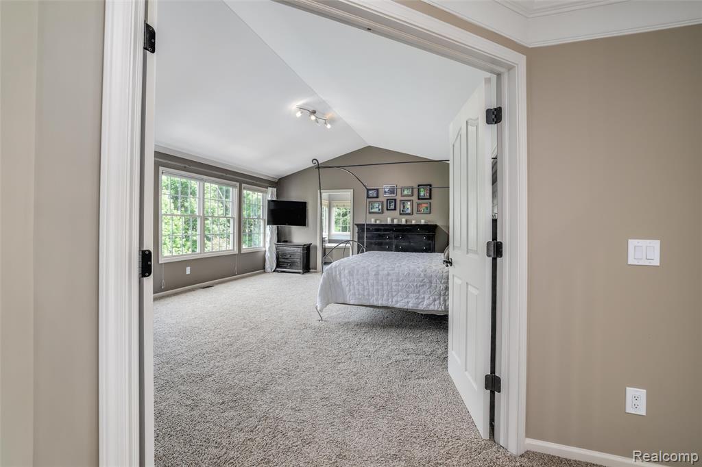 17590 White Pine Court, Northville, MI 48168 — Photo 33