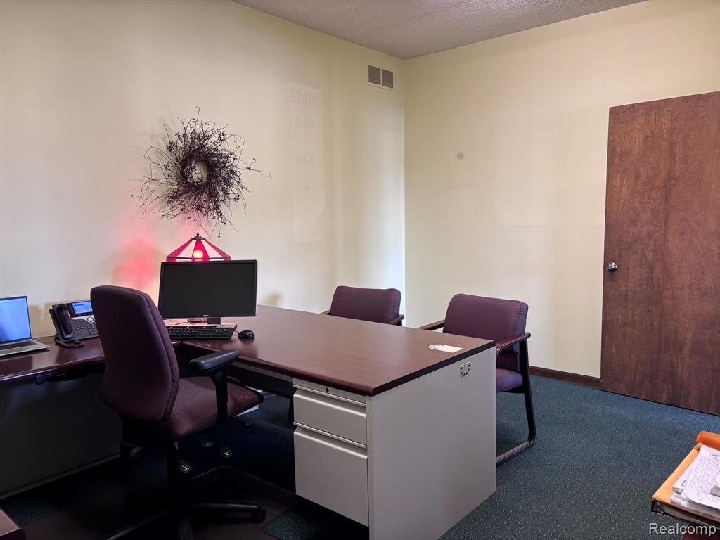 814 S Main Street, Lapeer, MI 48446 — Photo 7