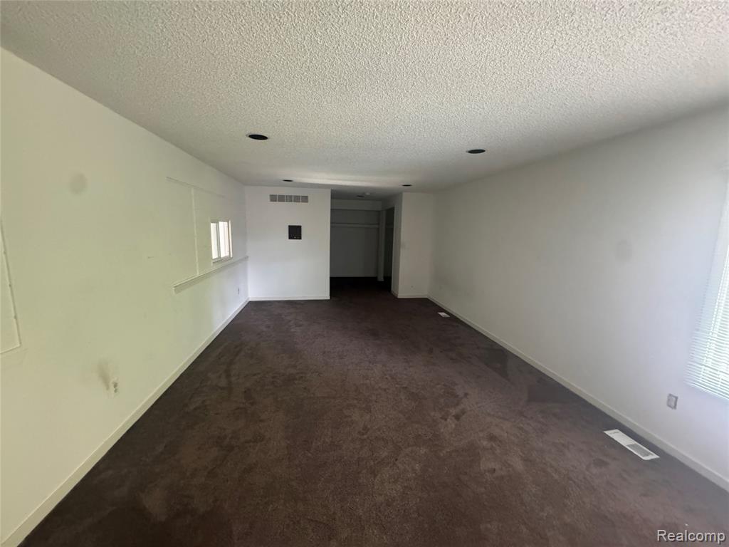 7863 Woodingham, West Bloomfield, MI — Photo 21