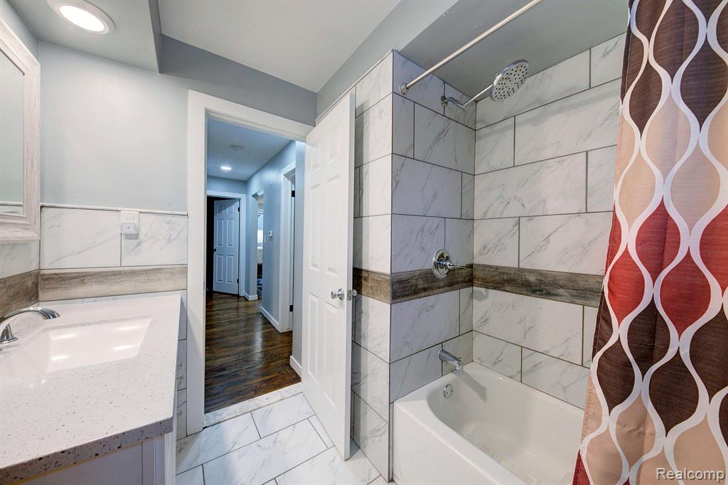 5239 GERALD Street, Warren, MI 48092 — Photo 14