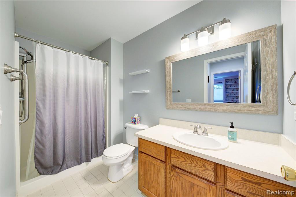 326 Redmaple Lane, 365, Brighton, MI 48116 — Photo 10