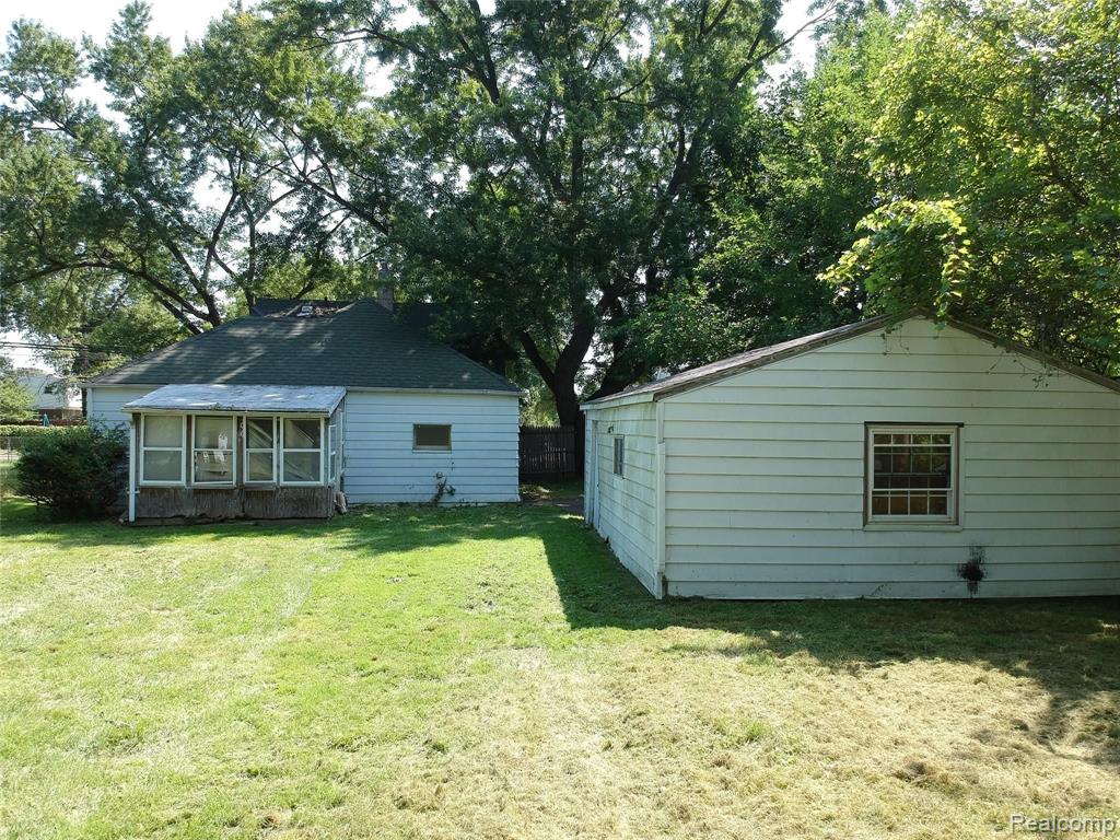 25601 PETER KALTZ Road, Warren, MI 48091 — Photo 8