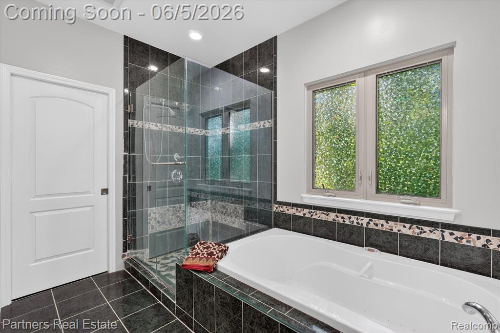 4053 Rolling Acres Drive, Hartland, MI 48353 — Photo 27