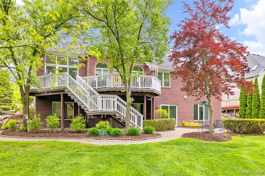 55161 Whitney Drive, Shelby Twp, MI 48315 — Photo 38