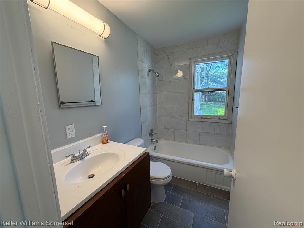 7514 Westminster Avenue, Warren, MI 48091 — Photo 10