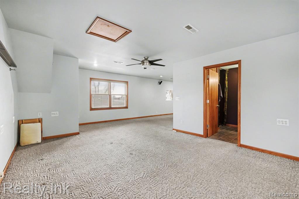 27132 Groveland Street, Madison Heights, MI 48071 — Photo 13