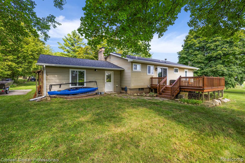 4293 LAPEER Street, Columbiaville, MI 48421 — Photo 8