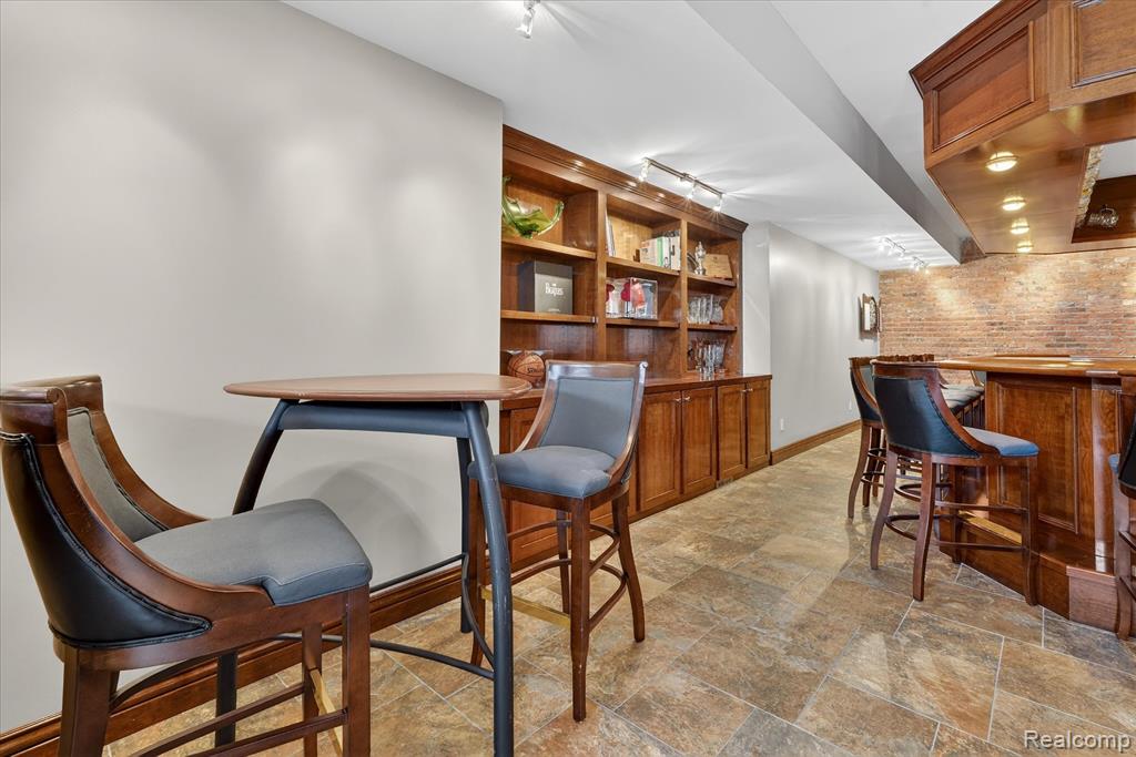 7247 Ardsley Lane, Clarkston, MI 48348 — Photo 43