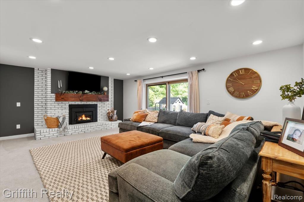 6531 Catalpa Drive, Brighton, MI 48116 — Photo 19