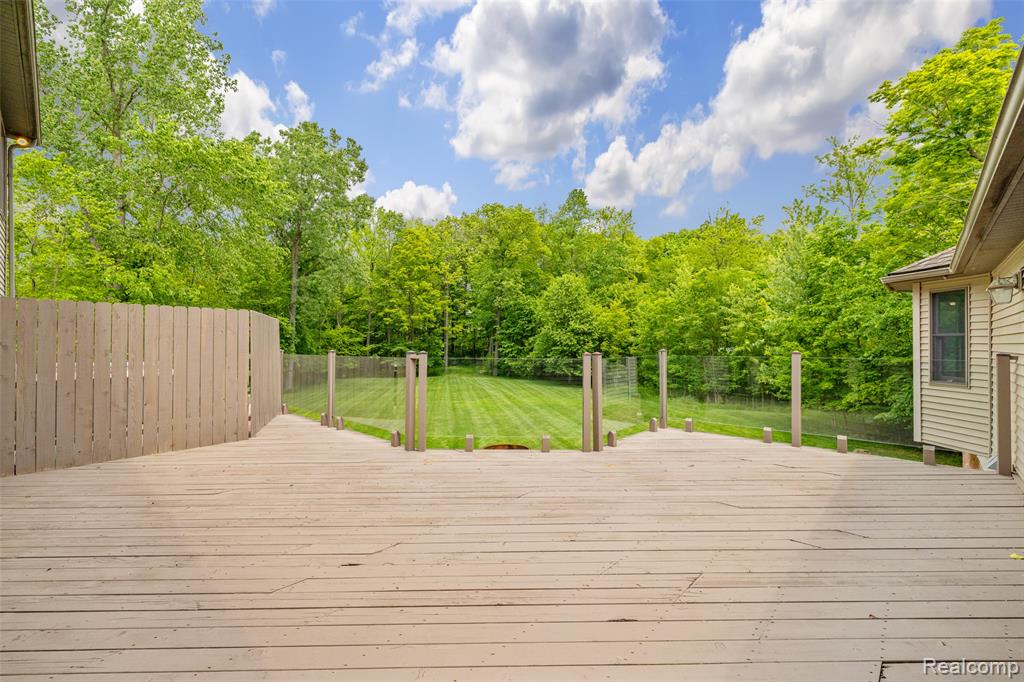 4230 Mill Lake Road, Lake Orion, MI — Photo 57