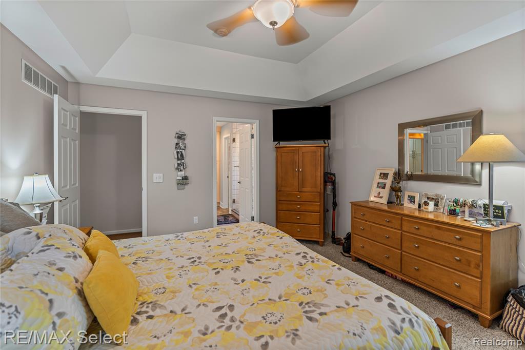 4278 Springwood Court, Fenton, MI 48430 — Photo 28